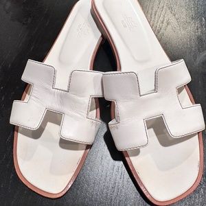 Hermes Oran white sandal